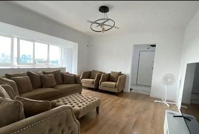 Apartament cu 3 camere semidecomandat, mobilat în Colentina