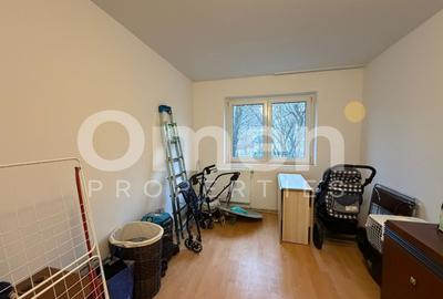 Apartament cu 4 camere, decomandat, etaj intermediar, garaj inclus, Victoriei - 4