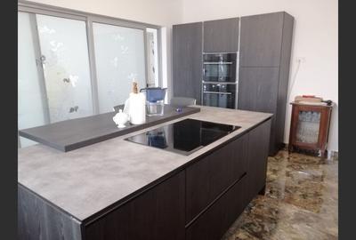 Casă Vădeni, 200m?, 4 camere, centru - 7