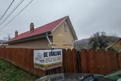 Casă din BCA, de vânzare în Parincea - 2