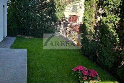 Vila lux de vanzare in cel mai dorit complex din Erou Iancu Nicolae-locatie rara - 44