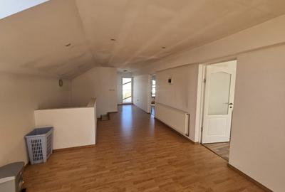 Ocazie! Casa individuala 320 mp utili, pentru locuit, birou sau hostel, Gruia! - 3