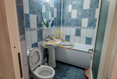 Vand apartament 3 camere decomandate – zonă Ștefan cel Mare - 13