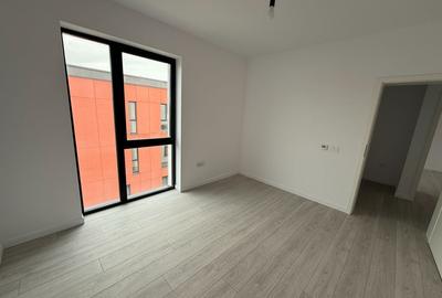 Bloc Nou. Braytim.  Aproape de Lidia. Doua bai. Finalizat. - 12