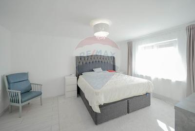 Casă de vânzare pentru locuit sau cabinete/birouri, zona Cantemir - 6