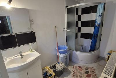 Chiajna - str Eroului, vanzare 2 corpuri de casa - 15