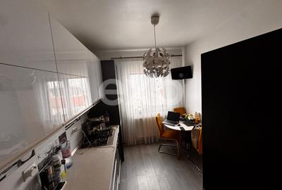 Apartament modern cu 2 camere în Gavana 3, Pitești – Confort și Stil la Etajul 2 - 3