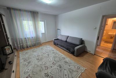 Colentina inchiriere garsoniera cu boiler electric Restaurant Margineni - 1