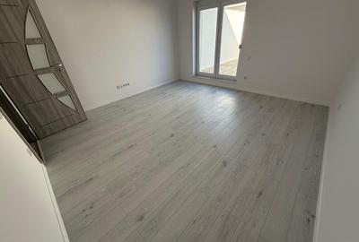 Penthouse 2 camere, 2 terase de 40 mp, lift, incalz pardoseala, baie cu geam - 9
