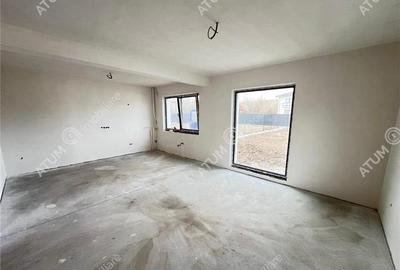 Casă individuală cu 5 camere în Aeroport