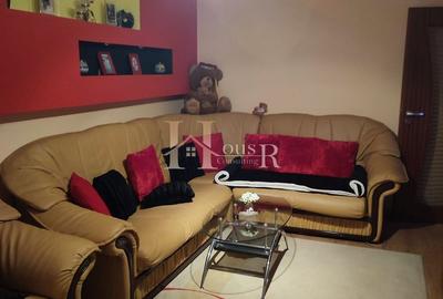 Apartament cu 3 camere decomandat, mobilat în Girocului