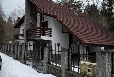 Casă cu 6 camere în Cioplea