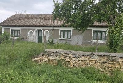 Localitatea Stupina - teren agricol intravian -  7913 mp - 80.000 Euro - 3