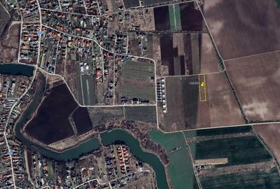 Teren intravilan 4657 mp, deschidere 30 ml, Ostratu, strada Lotusului - 2