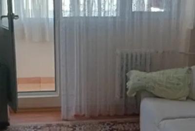 Apartament cu 3 camere in Mazepa2