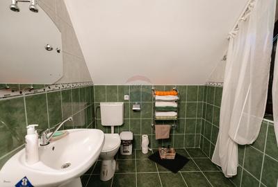 Vilă cu 6 camere, teren de 1000mp, într-un resort montan privat - 25