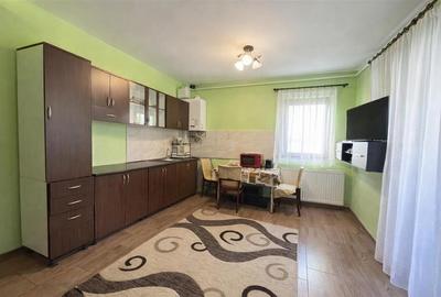 Apartament 2 camere etaj intermediar zona Gusterita - 1