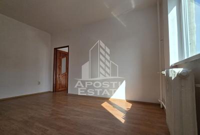Apartament 2 camere semidecomandat, Gradiste 37 mp - 2