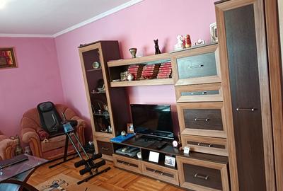 Vand apartament 2 camere Mioveni-Robea,conf 1,dec,etaj 1,direct proprietar - 3