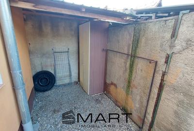 Garsoniera decomandata si curte proprie in Piata Cluj - 11