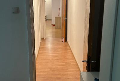 Apartament cu 2 dormitoare, living semidecomandat si hol foarte lung - 16