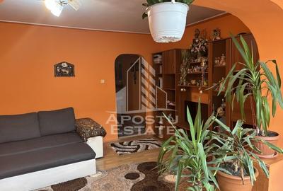 Garsonieră decomandată, mobilată în Buziașului