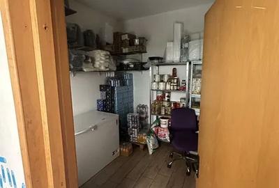 Hala Traian Închiriez casa 100 mpcurte120mp  transformată în  restaurant utilaje - 6