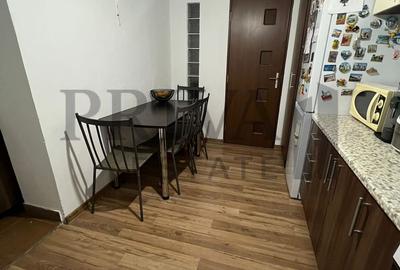 Apartament 3 camere, 2 bai,2 balcoane. bloc izolat, Etaj 2. Lipovei - 13