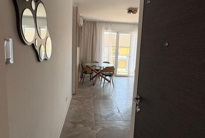Apartament cu 2 camere semidecomandat, mobilat în Giroc