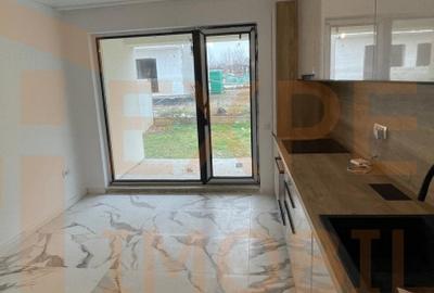 Casă modernă P+1 de vanzare, terasă generoasă si priveliște superbă la lac - 10