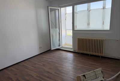 Apartament 2 camere renovat Drumul Taberei - 1