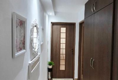 Ap 1 camera, et 1/4, centrala proprie - 1