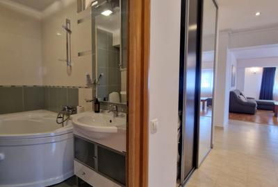 Pta Alba Iulia - Unirii - Decebal - Apartament 3 camere - bl nou - parcare -et 5 - 21