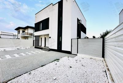 Casă cu 5 camere în Berceni