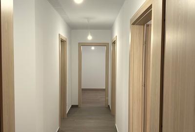 Apartament 3 camere decomandate, ultimul etaj, două băi — Urban Plaza, Astra - 8
