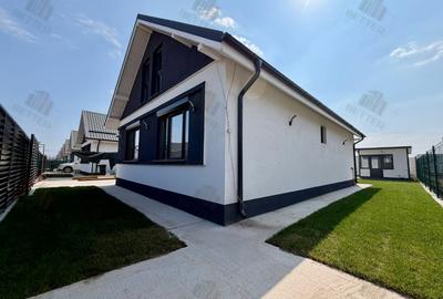 Casă modernă 4 camere - curte 410 mp - teren generos, stradă asfaltată - 4