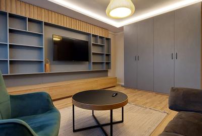 Apartament cu 2 camere decomandat în P-ța Mihai Viteazul