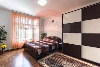 2 Camere Decomandat | Centrul Civic - Vedere Tâmpa & Orientare E-S-V - 4