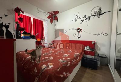 4 camere | etaj intermediar | centrala proprie | mobilat si utilat | boxa | - 12