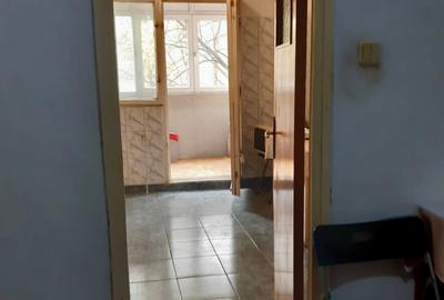 Vanzare apartament 4 patru camere semidecomandat - 4