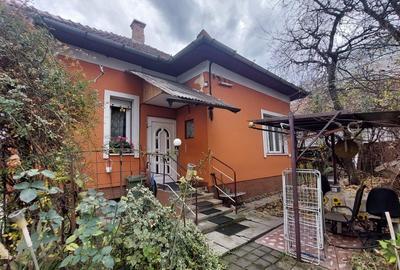 0 % comision, Casa de vanzare cu teren 547 mp, zona Cipariu-Central - 1