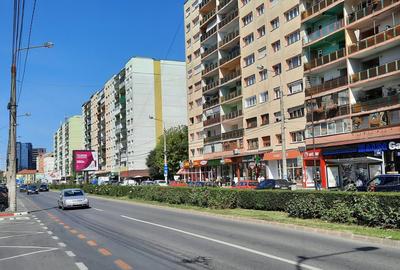 Spațiu comercial stradal de închiriat – Bd. Mihai Viteazu, Sibiu (188,6 mp utili - 3
