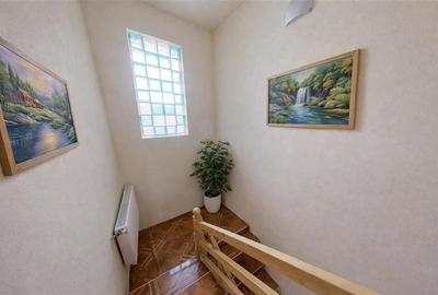 Rezidenta in arie apreciabila, mobilata, echipata, curte proprie, Rasnov - 6
