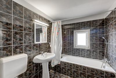 Vila de vanzare, Brancoveanu, Parc Tineretului, cu teren mare COMISION 0% - 10