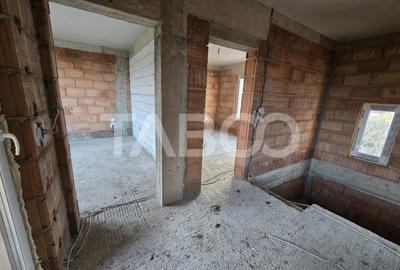 Casa tip duplex de vanzare 120 utili teren 300 mp Sura Mica Sibiu - 10