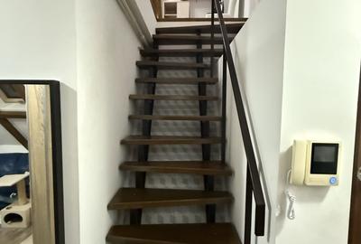 Apartament 3 camere mansarda pe 2 niveluri zona Coresi - 4