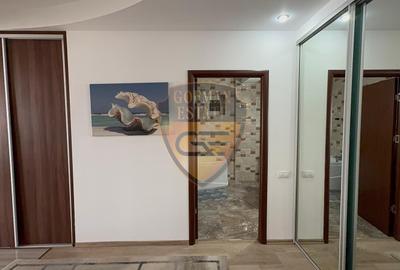 3 camere 180 mp + Parcare privata. Peninsula, Centrul Vechi, Piata Ovidiu - 12