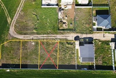 Terenuri 330–404 mp în Berceni (Vidra) – între case, acces rapid - 2