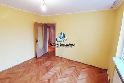 Apartament 3 camere decomandat, etaj 1, zona Gara Piatra Neamt - 5
