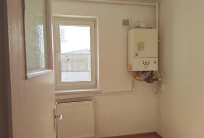 Apartament 3 camere zona Zimbru - 1